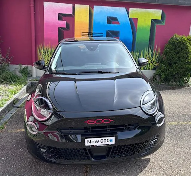 Fiat 600 Red