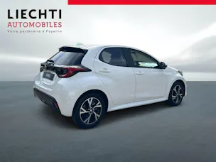 Toyota Yaris 1.5 VVT-i HSD Trend