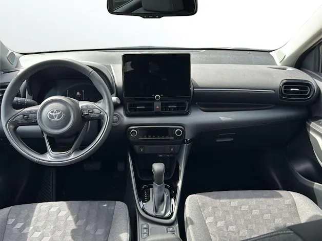 Toyota Yaris 1.5 VVT-i HSD Trend