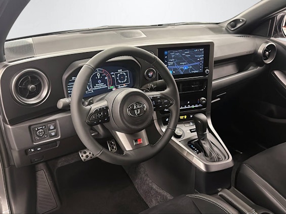 Vehicle image 10 Vehicle image 10