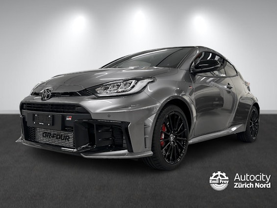 First vehicle image First vehicle image