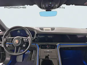 Porsche Panamera 4