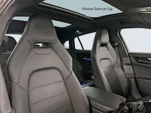 Porsche Panamera 4