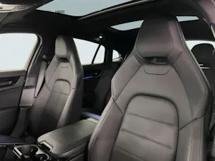 Porsche Panamera 4