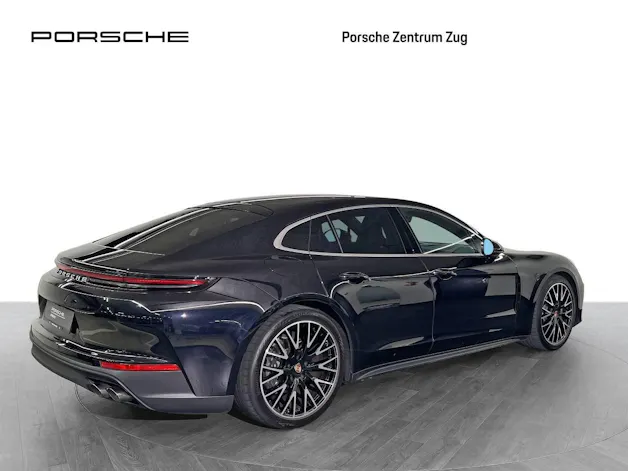 Porsche Panamera 4