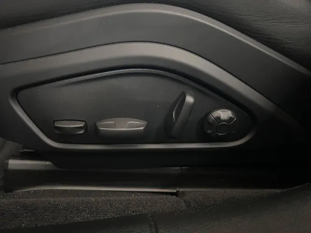 Porsche Panamera 4