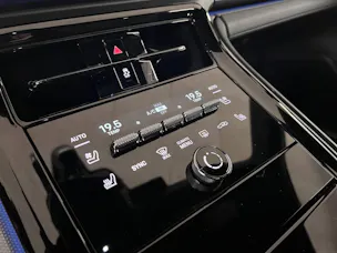Porsche Panamera 4