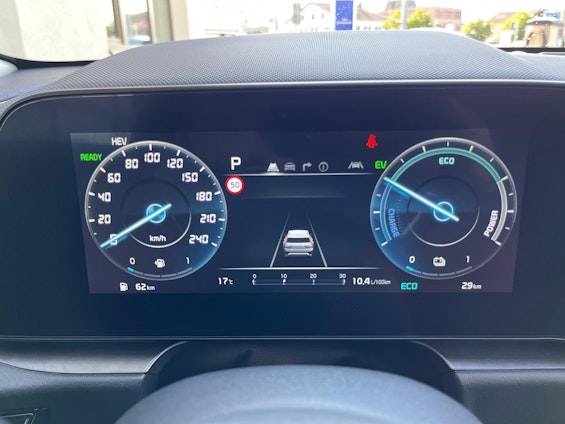 Vehicle image 15 Vehicle image 15