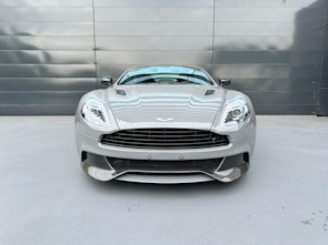 Fahrzeugbild ASTON MARTIN Vanquish 6.0 V12
