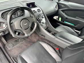 Fahrzeugbild ASTON MARTIN Vanquish 6.0 V12