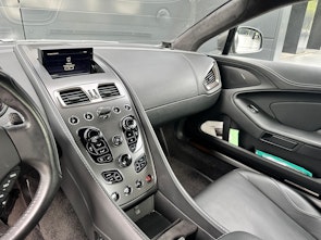 Fahrzeugbild ASTON MARTIN Vanquish 6.0 V12