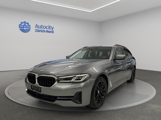 BMW 530d xDrive Touring 0