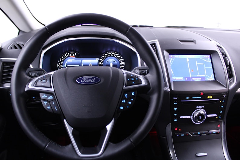 Vehicle image FORD S-MAX