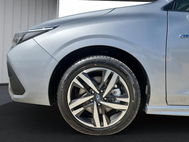 Subaru Impreza 2.0i e-Boxer Swiss Plus
