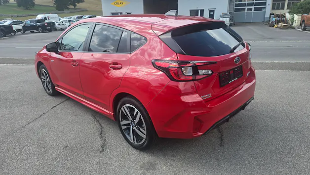 Subaru Impreza 2.0i e-Boxer Swiss Plus