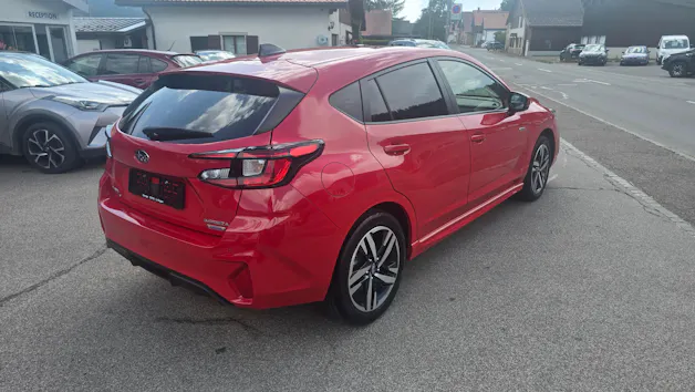 Subaru Impreza 2.0i e-Boxer Swiss Plus