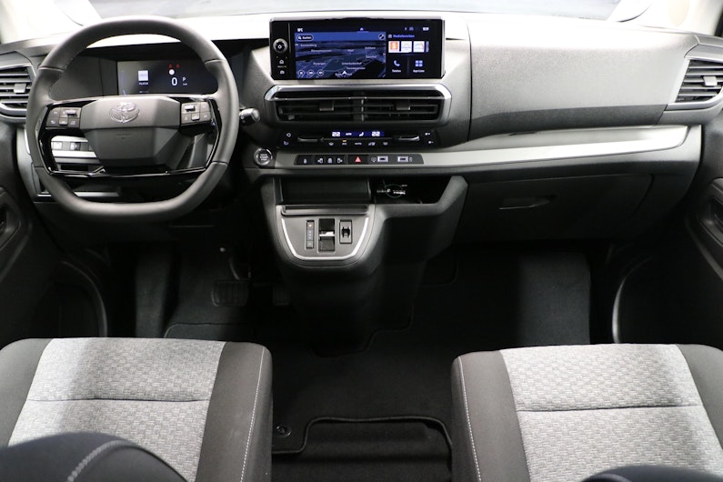 Vehicle image TOYOTA PROACE VERSO