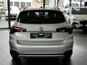 Fiat Tipo 1.5 Hybrid Swiss Cross