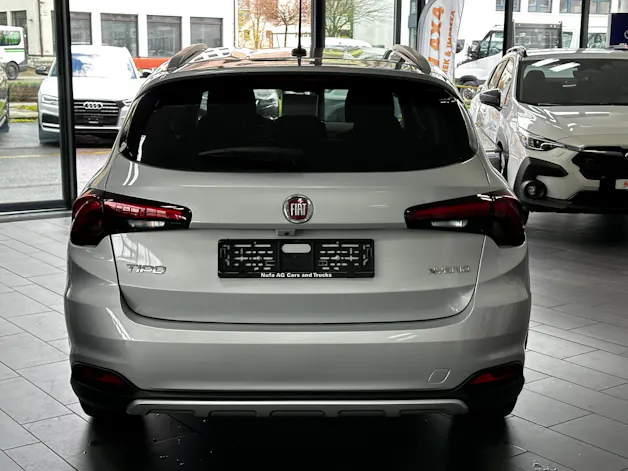 Fiat Tipo 1.5 Hybrid Swiss Cross