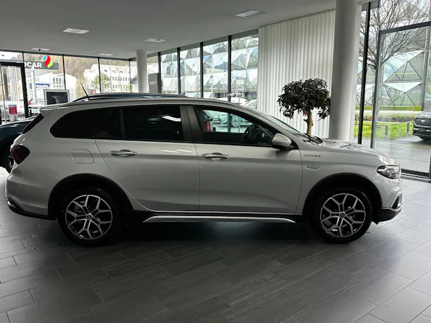 Fiat Tipo 1.5 Hybrid Swiss Cross
