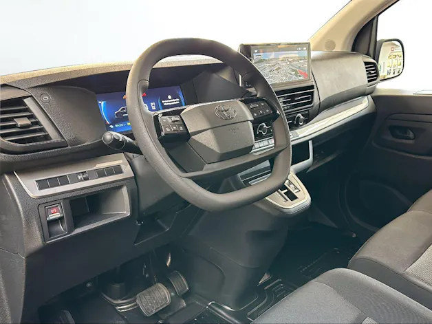 Toyota PROACE Van L1 75KWh Advanced
