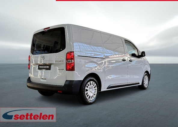 Vehicle image 4 Vehicle image 4