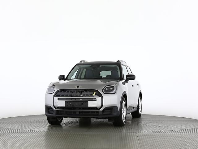 MINI Countryman U25 SE ALL4: Jetzt Probefahrt buchen!