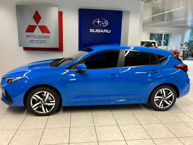 Subaru Impreza 2.0i e-Boxer Swiss Plus
