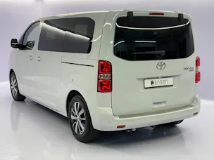 Toyota PROACE Verso L1 2.0 D Trend