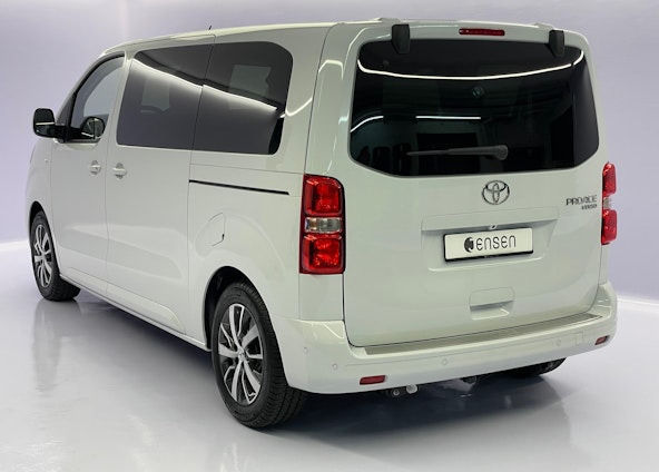 Vehicle image 4 Vehicle image 4