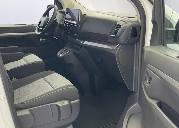 Vehicle image 7 Vehicle image 7