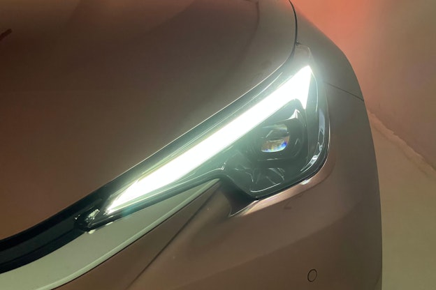 Vehicle image 17 Vehicle image 17