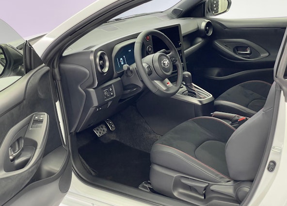 Vehicle image 6 Vehicle image 6