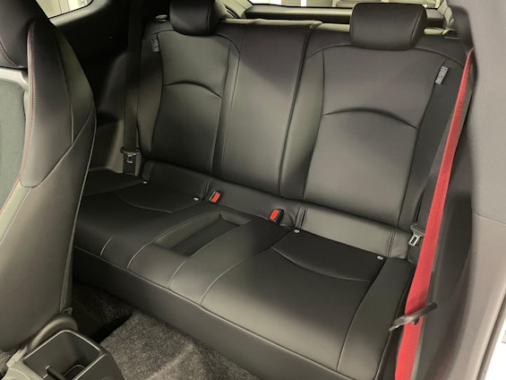 Vehicle image 9 Vehicle image 9