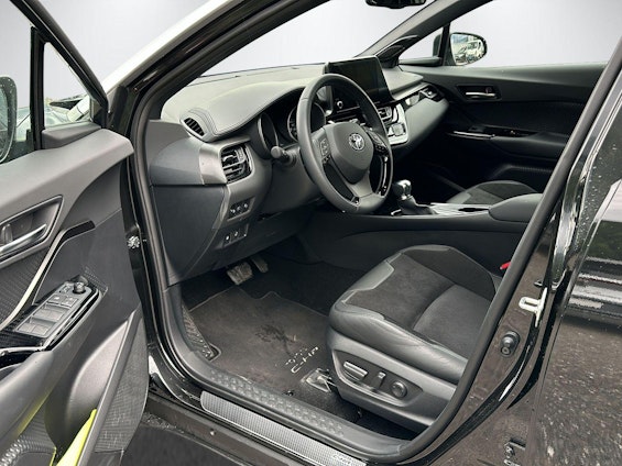 Fahrzeugbild 6 Fahrzeugbild 6