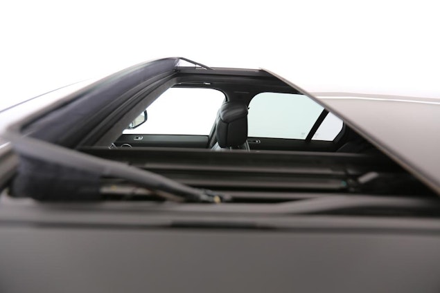 Vehicle image 10 Vehicle image 10