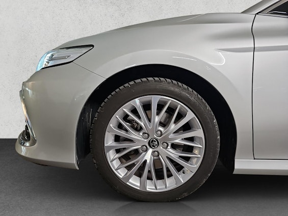 Vehicle image 13 Vehicle image 13