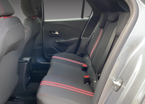 Vehicle image 9 Vehicle image 9