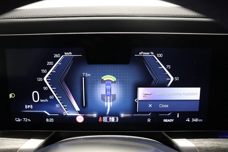 Vehicle image BMW i7