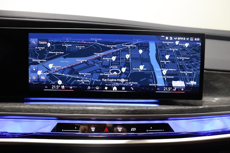 Vehicle image BMW i7