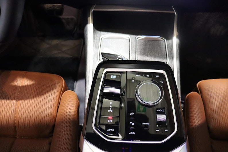 Vehicle image BMW i7