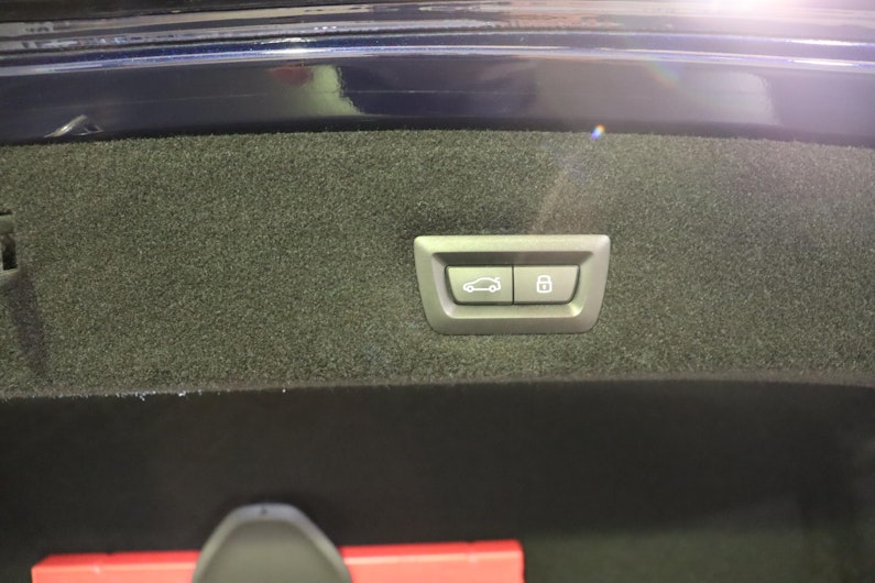 Vehicle image BMW i7