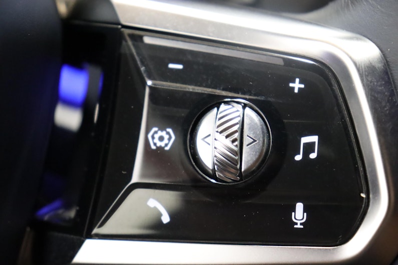 Vehicle image BMW i7