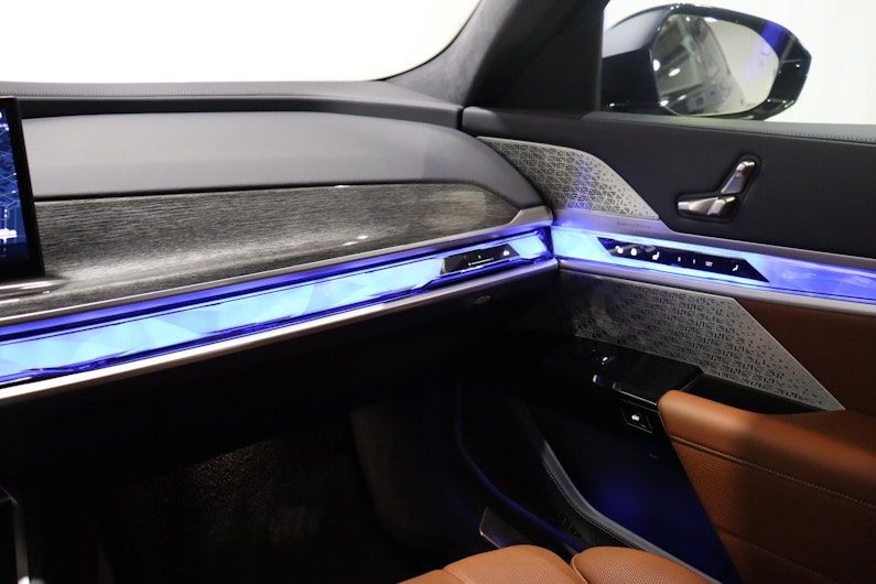 Vehicle image BMW i7