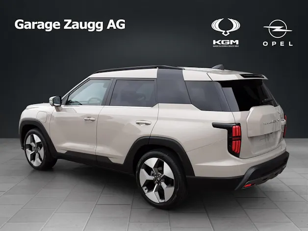 SsangYong Torres EVX Titanium