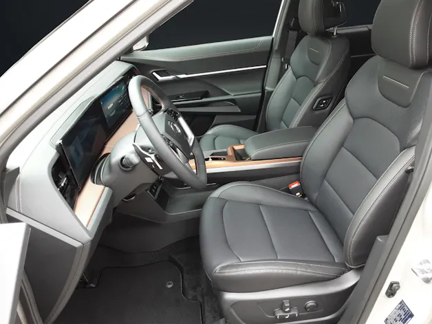 SsangYong Torres EVX Titanium