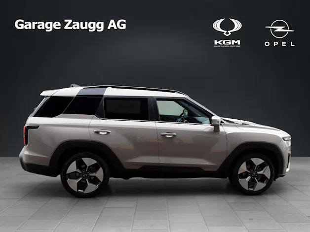 SsangYong Torres EVX Titanium