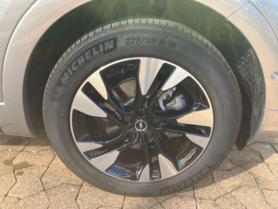 Vehicle image 31