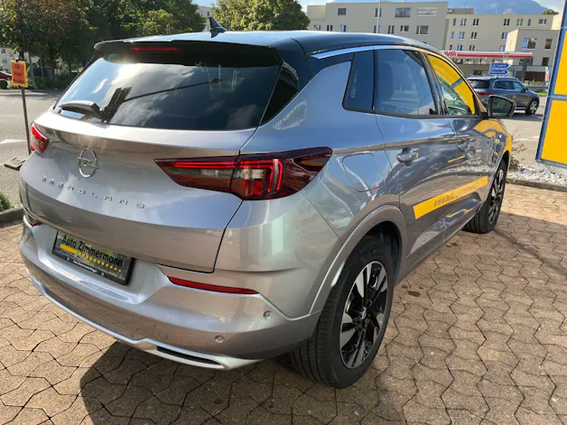 OPEL Grandland 1.2 T Elegance