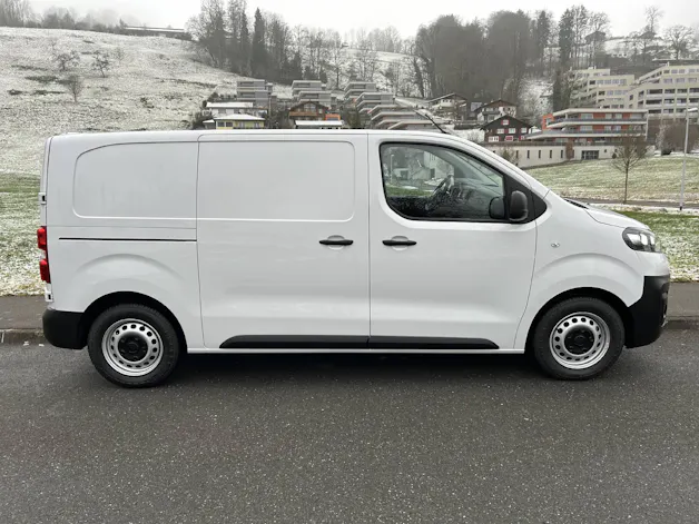 Fiat E-Scudo Kaw. L2 50 kWh Business Swiss Edition